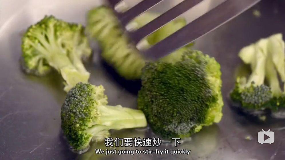 BBC劲爆纪录片：蔬果汁有害！培根比酸奶更健康？ N多健康食品被啪啪打脸....